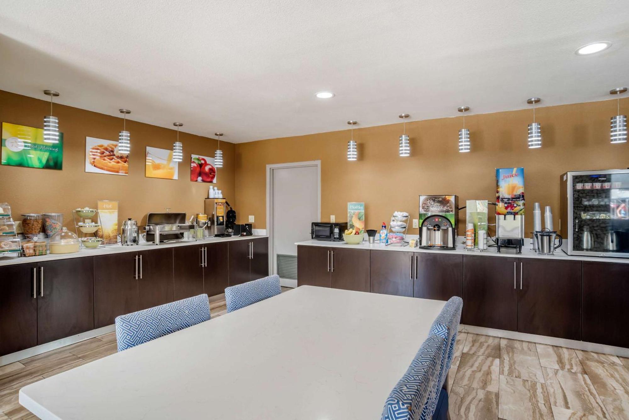 Quality Suites Baton Rouge East - Denham Springs Exteriér fotografie